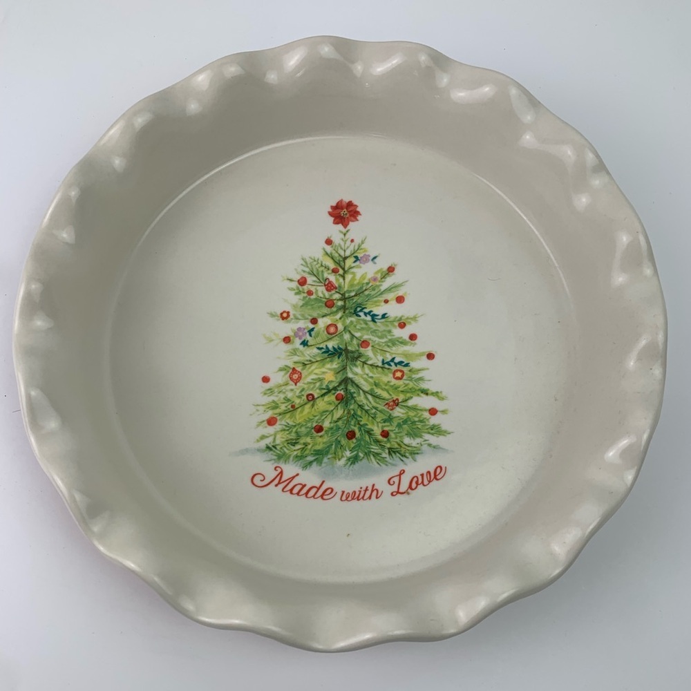 Pioneer Woman Christmas Pie Pan with Scalloped Edges Made W/ Love Christmas Tree
